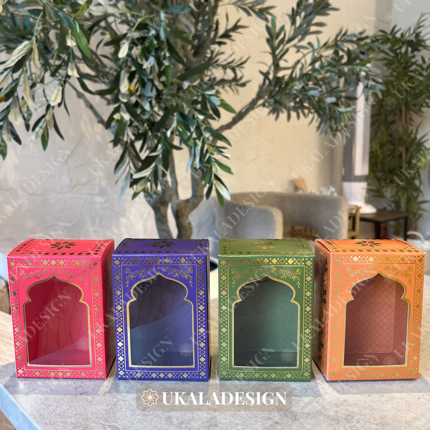 Luxury Jhumka & Gajra Gift Box - Mixed Colour